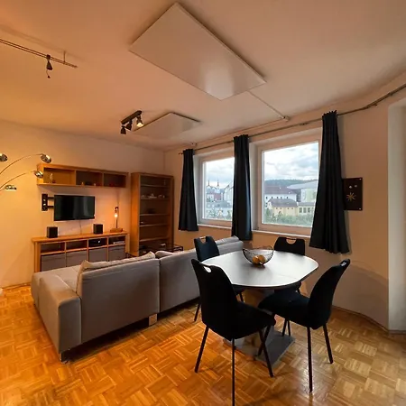 Melior City View Apartment Leoben  Exterior foto